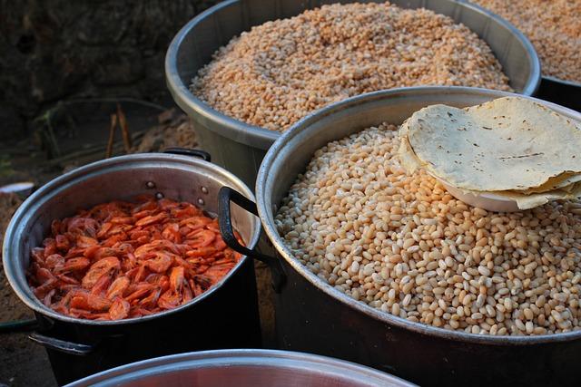 Unraveling Oaxaca’s Colorful Textile Traditions Unraveling Oaxaca’s Colorful Textile Traditions