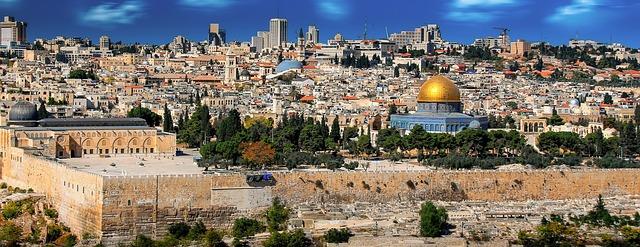 Exploring Historic Landmarks: Top Sites and Travel Tips Exploring Historic Landmarks: Top Sites and Travel Tips