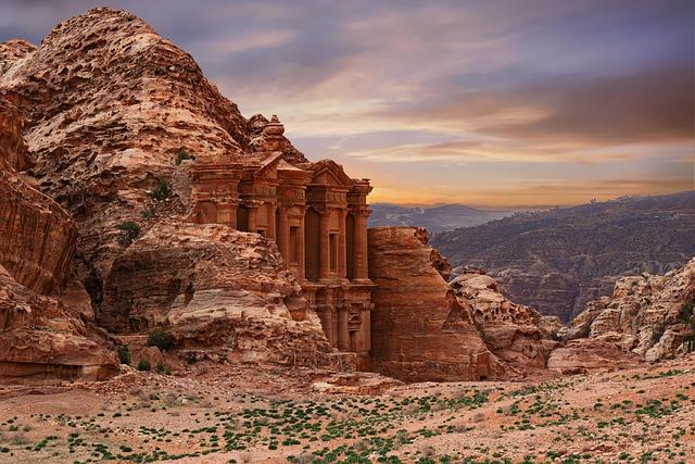 Exploring Petra: Unveiling Jordan’s Ancient Cultural Gems Exploring Petra: Unveiling Jordan’s Ancient Cultural Gems