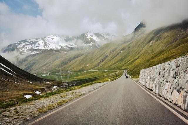 Top Scenic Road Trips Every Adventurer Should Drive! Top Scenic Road Trips Every Adventurer Should Drive!