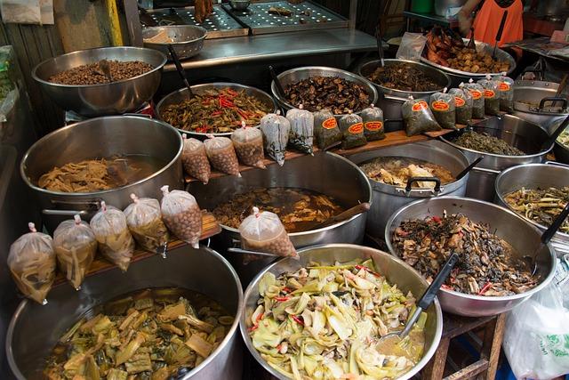 7 Must-Visit Thai Markets to Shop Like a Local 7 Must-Visit Thai Markets to Shop Like a Local